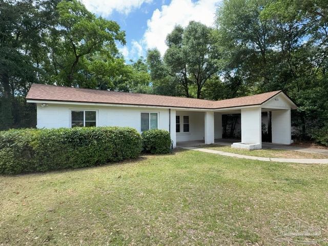 4531 Versailles Dr, Pensacola, FL 32505
