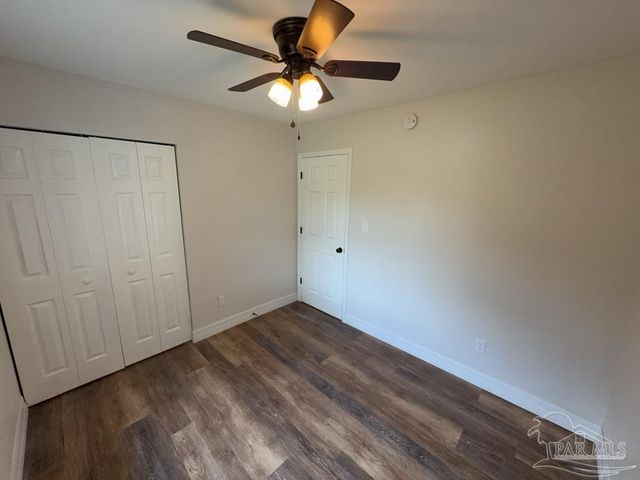 4531 Versailles Dr, Pensacola, FL 32505