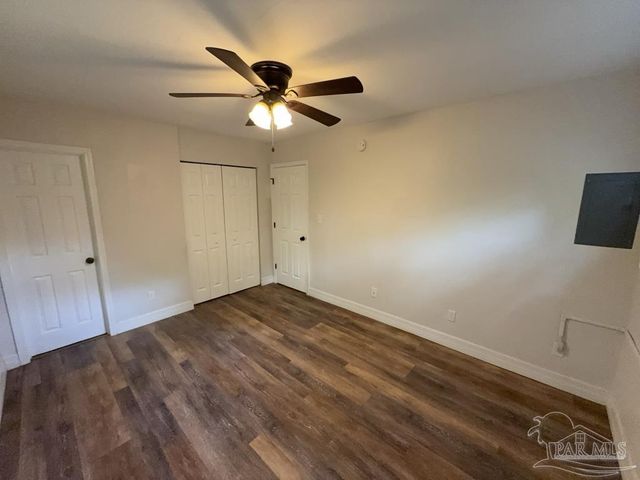 4531 Versailles Dr, Pensacola, FL 32505