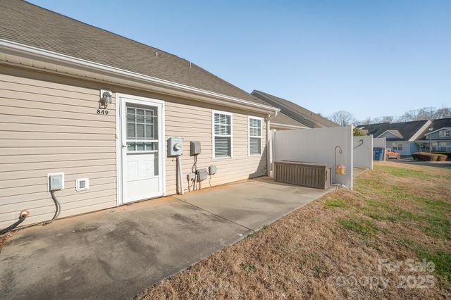 849 Impala Drive, Statesville, NC 28677