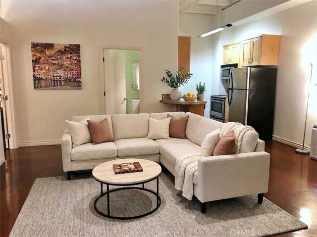 312 W 5th Street 410, Los Angeles, CA 90013