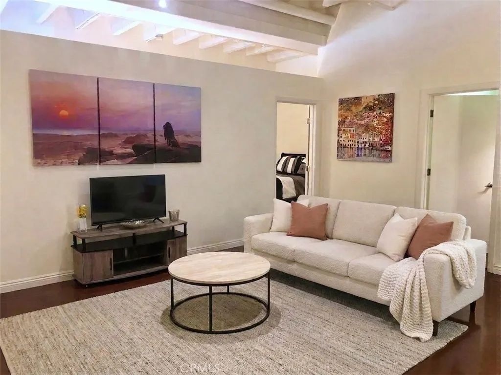 312 W 5th Street 410, Los Angeles, CA 90013