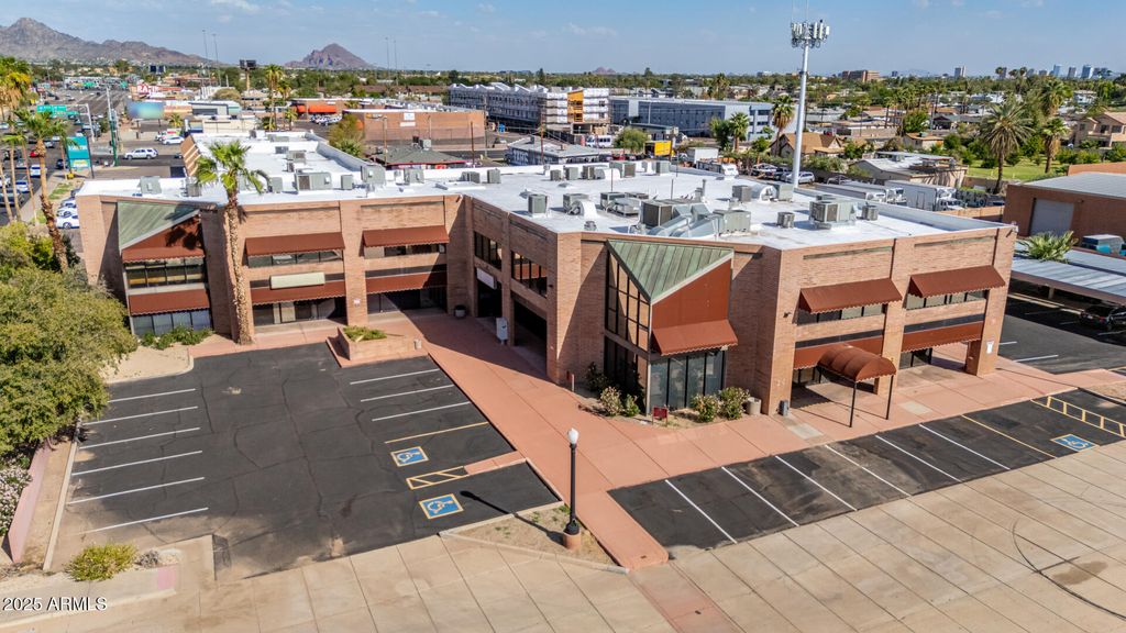 2727 W GLENDALE Avenue LL, Phoenix, AZ 85051 — photo 3
