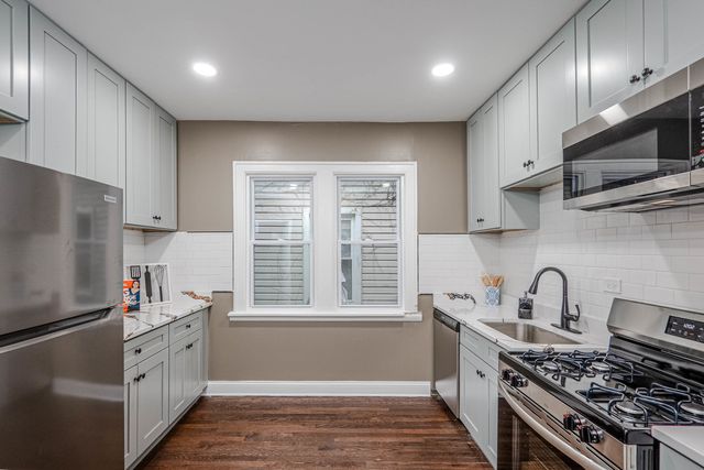 10813 S Eggleston Avenue, Chicago, IL 60628