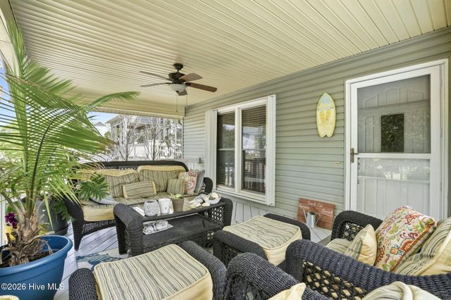 914 Oceanward Lane, Carolina Beach, NC 28428
