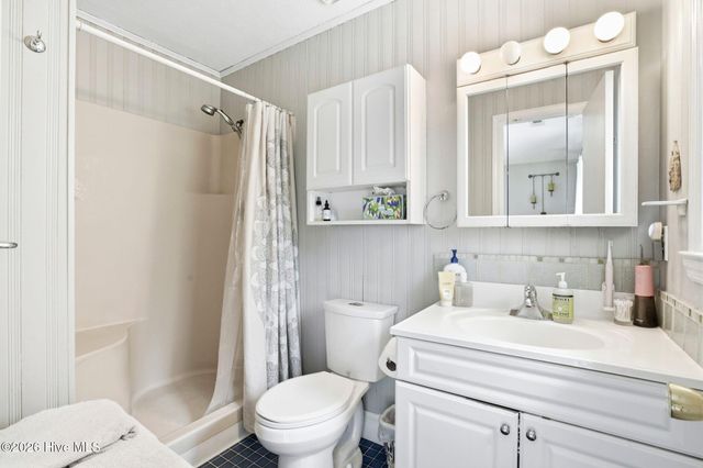914 Oceanward Lane, Carolina Beach, NC 28428