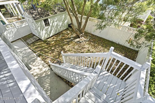 914 Oceanward Lane, Carolina Beach, NC 28428