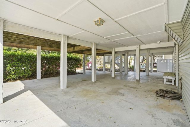 914 Oceanward Lane, Carolina Beach, NC 28428