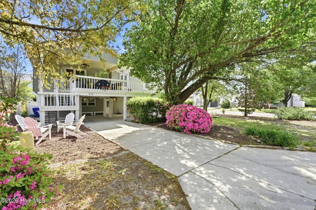 914 Oceanward Lane, Carolina Beach, NC 28428