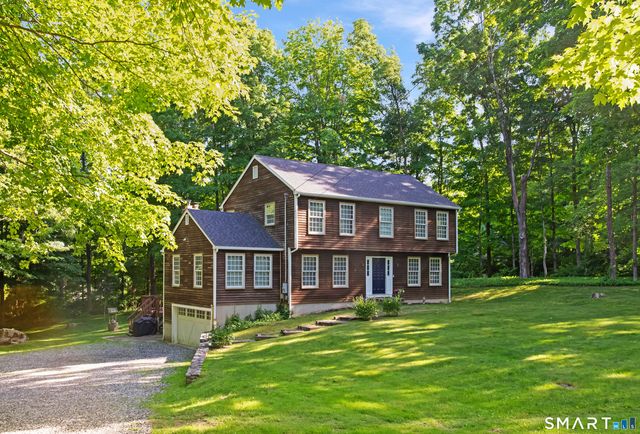 95 Obtuse Hill Road, Brookfield, CT 06804