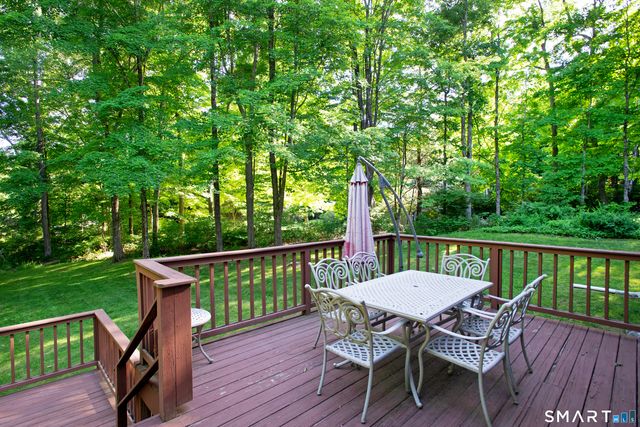 95 Obtuse Hill Road, Brookfield, CT 06804