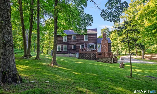 95 Obtuse Hill Road, Brookfield, CT 06804