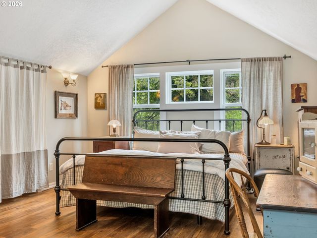 773 A St, Gearhart, OR 97138