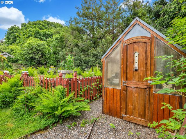 773 A St, Gearhart, OR 97138