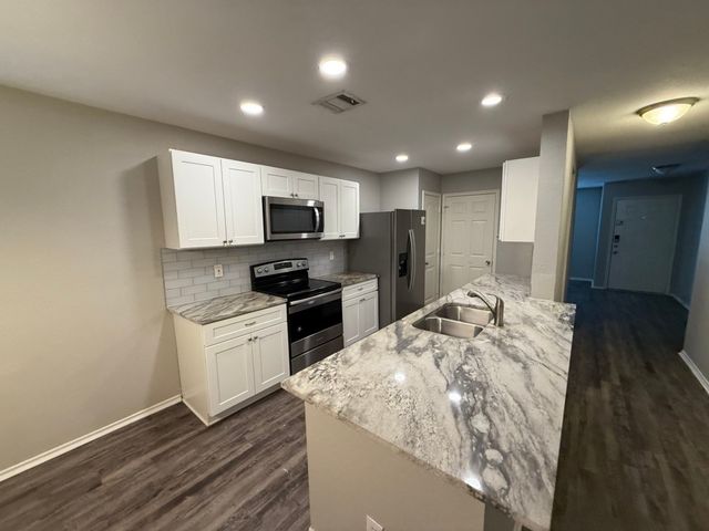 1936 Encino Drive, Lancaster, TX 75146