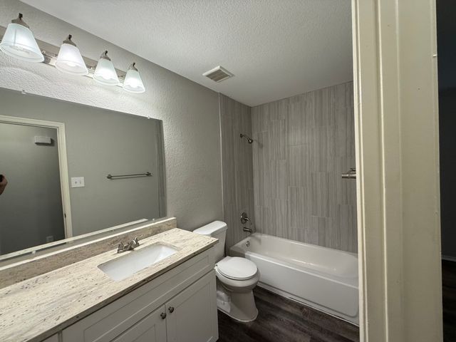 1936 Encino Drive, Lancaster, TX 75146