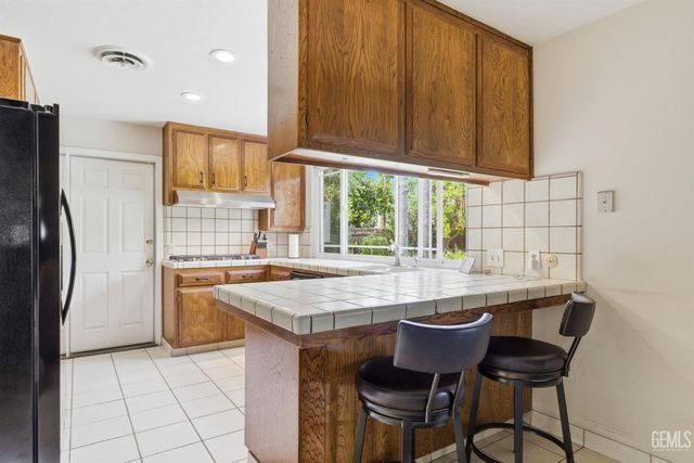 4200 Orinda Way, Bakersfield, CA 93306