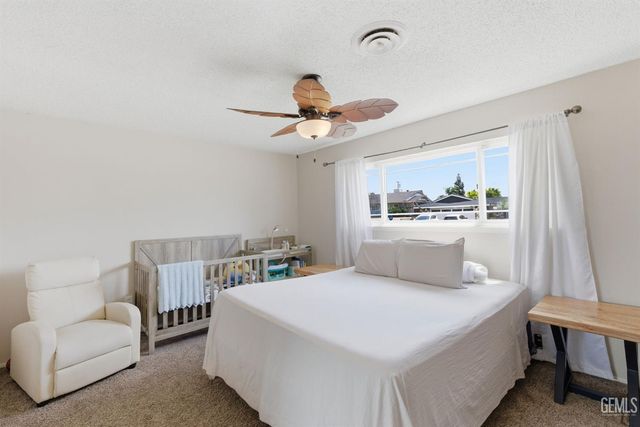 4200 Orinda Way, Bakersfield, CA 93306