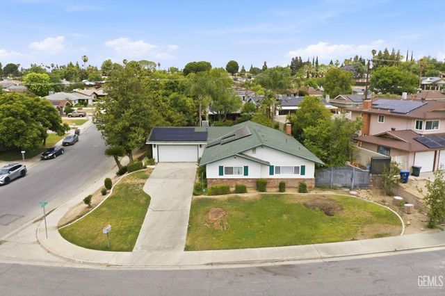 4200 Orinda Way, Bakersfield, CA 93306