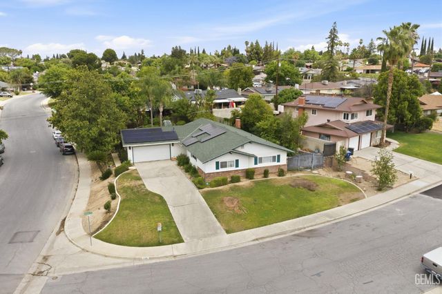 4200 Orinda Way, Bakersfield, CA 93306