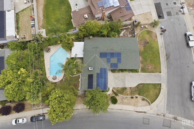 4200 Orinda Way, Bakersfield, CA 93306