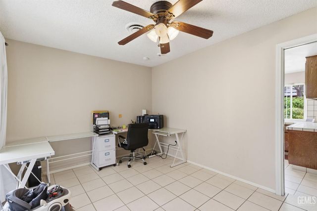 4200 Orinda Way, Bakersfield, CA 93306
