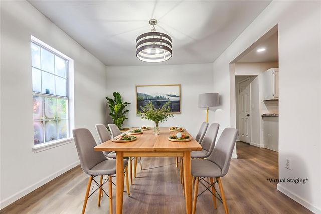 1749 Des Jardines Street, Houston, TX 77023