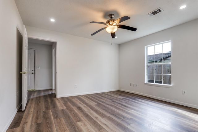 1749 Des Jardines Street, Houston, TX 77023