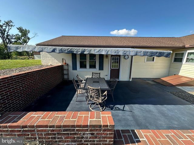 11092 WILLIAMSPORT PIKE, Greencastle, PA 17225