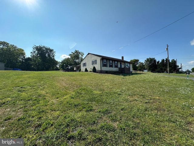 11092 WILLIAMSPORT PIKE, Greencastle, PA 17225