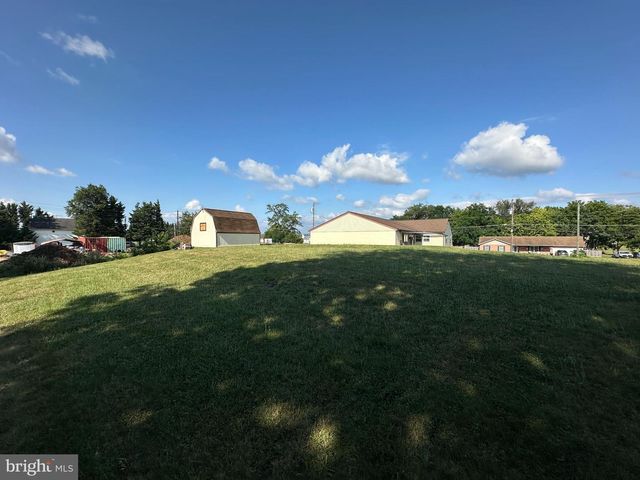 11092 WILLIAMSPORT PIKE, Greencastle, PA 17225