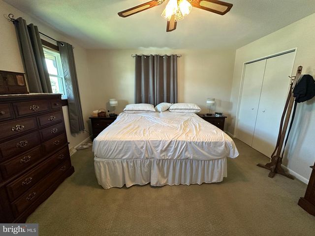 11092 WILLIAMSPORT PIKE, Greencastle, PA 17225