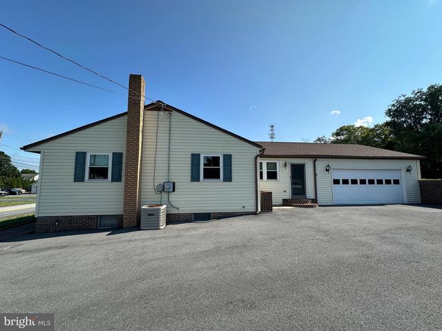 11092 WILLIAMSPORT PIKE, Greencastle, PA 17225