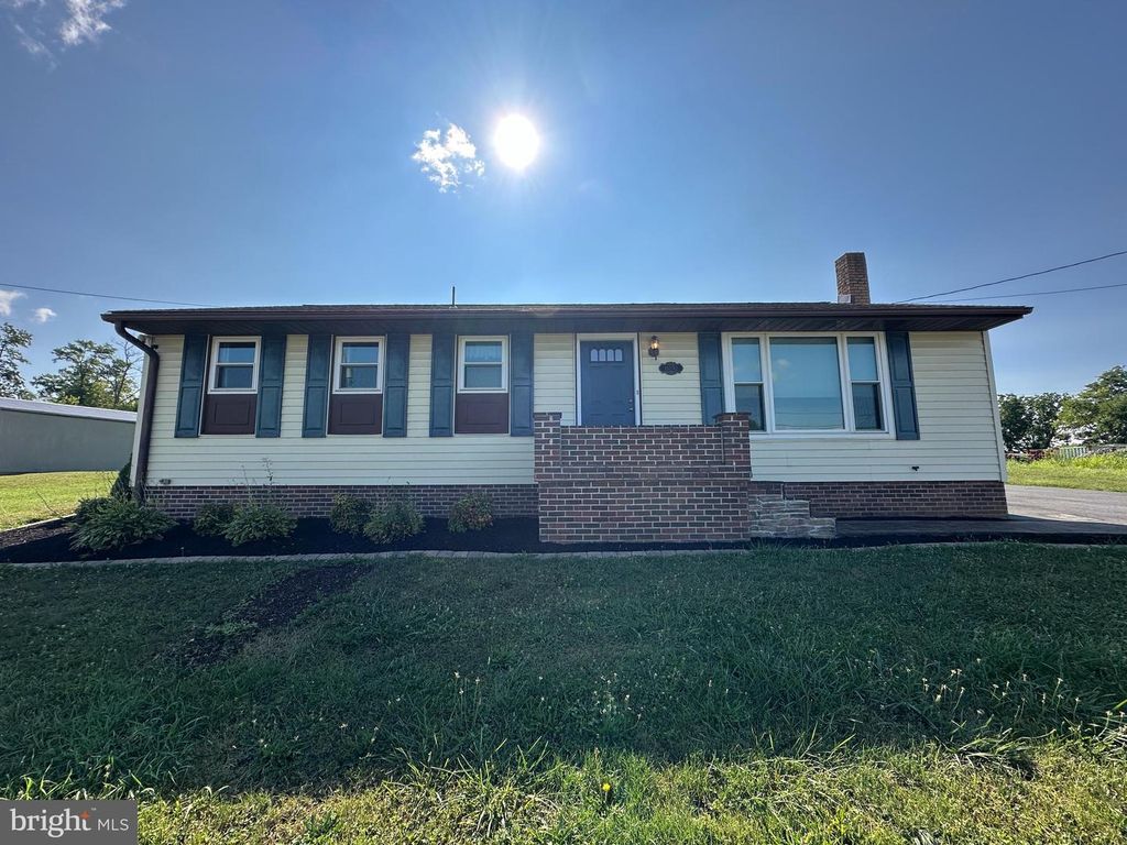 11092 WILLIAMSPORT PIKE, Greencastle, PA 17225