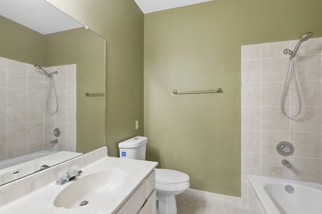 506 Wilcrest Drive 506, Houston, TX 77042