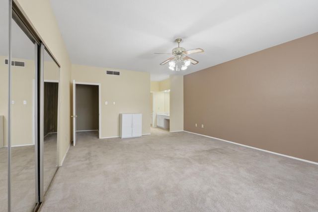 506 Wilcrest Drive 506, Houston, TX 77042