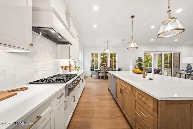 4575 SWILCAN BRIDGE Lane N, Jacksonville, FL 32224