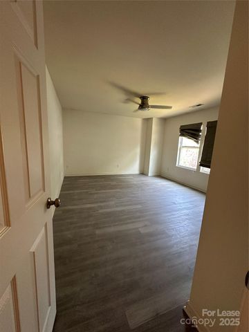 5135 Tomsie Efird Lane, Charlotte, NC 28269