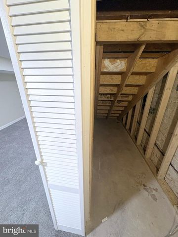 203 S PULASKI ST, Baltimore, MD 21223