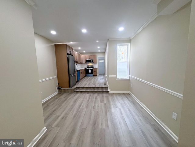 203 S PULASKI ST, Baltimore, MD 21223