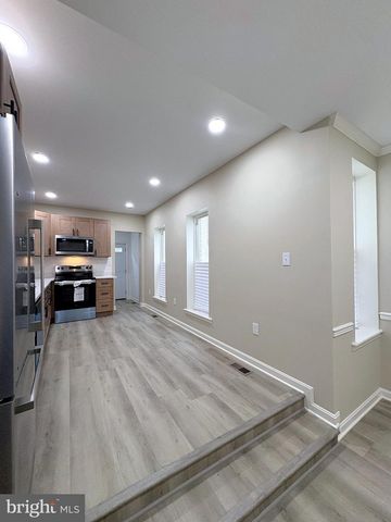 203 S PULASKI ST, Baltimore, MD 21223