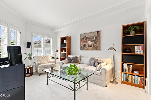 2317 Canyonback Road, Los Angeles, CA 90049