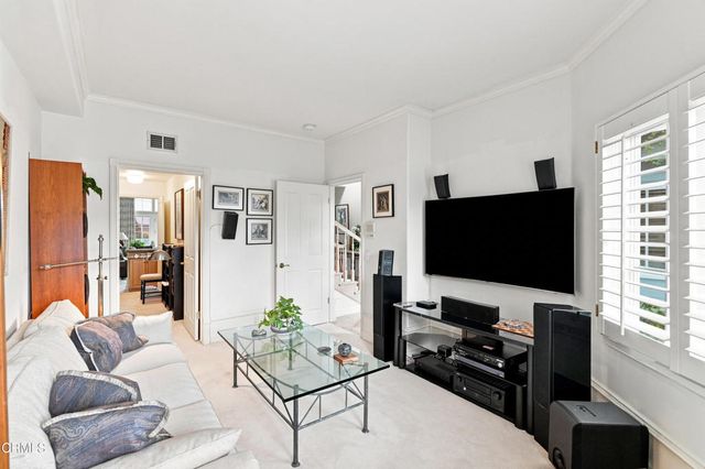 2317 Canyonback Road, Los Angeles, CA 90049