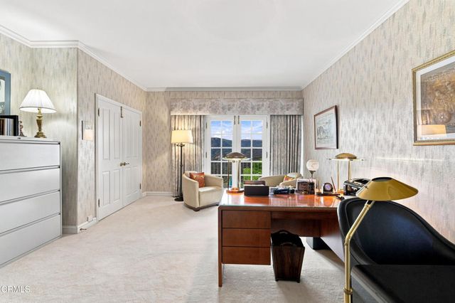 2317 Canyonback Road, Los Angeles, CA 90049