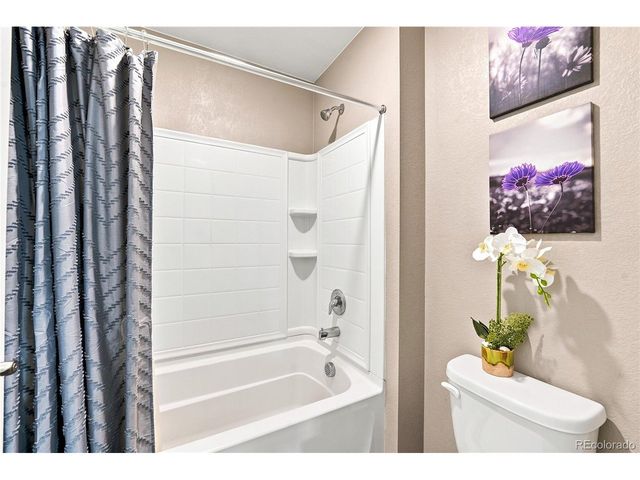 20051 E 61st Pl, Aurora, CO 80019