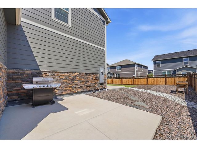 20051 E 61st Pl, Aurora, CO 80019