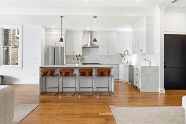 520 East Broadway 2, Boston, MA 02127