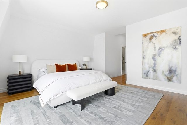 520 East Broadway 2, Boston, MA 02127