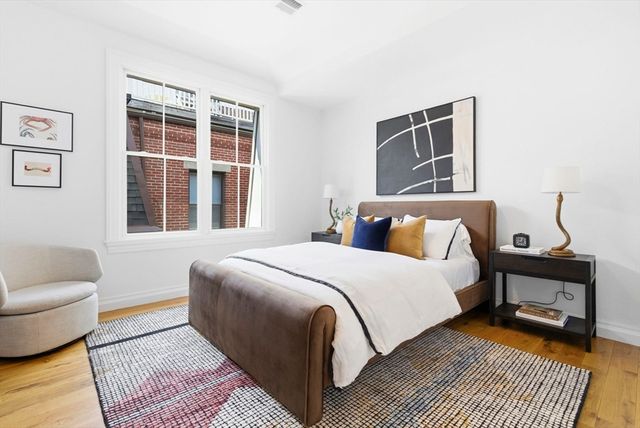 520 East Broadway 2, Boston, MA 02127