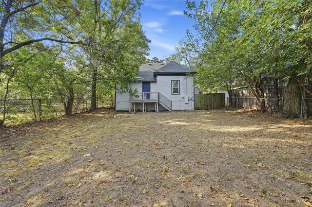 605 E Woodard Street, Denison, TX 75021